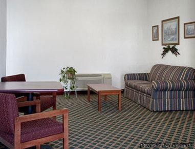 Super 8 Monett Hotell Rum bild